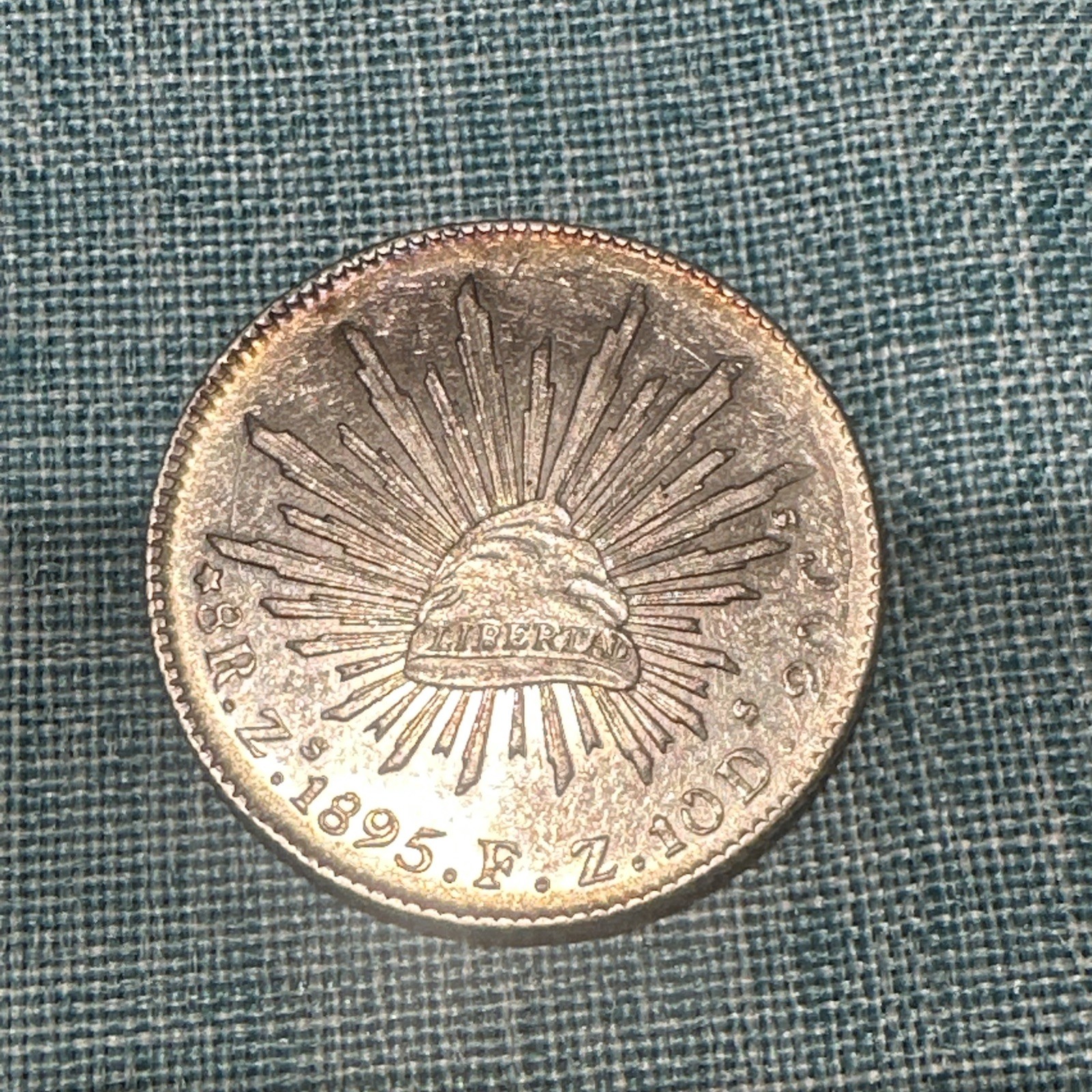 1895 Mo AM Mexico 8 Reales Silver Coin UNC Caps and Rays Full Libertad