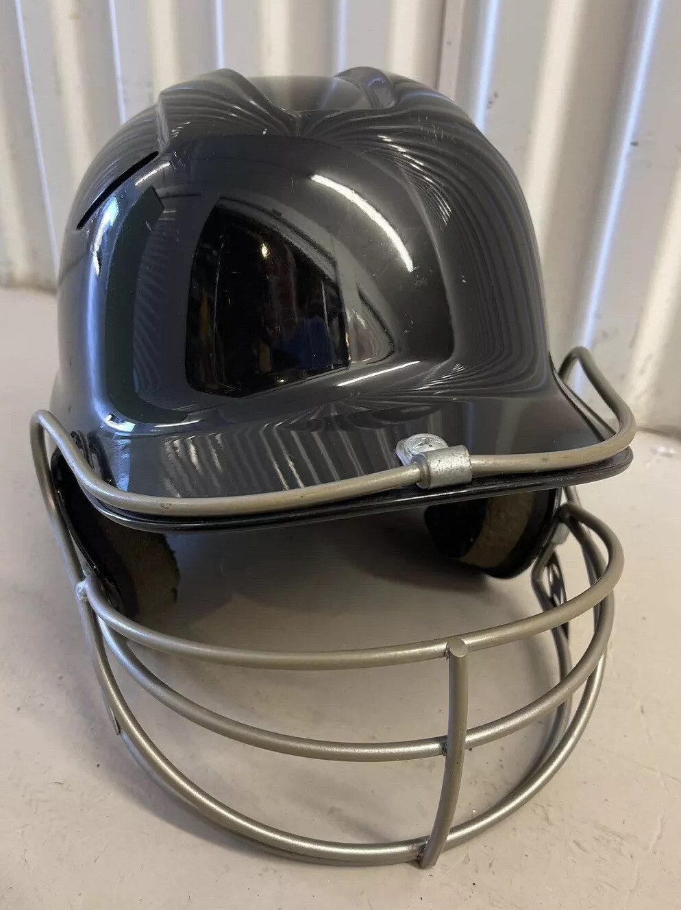 Easton Sr Helmet OS Baseball Size 6 7/8- 7 1/2 Black W/ Face Mask Included