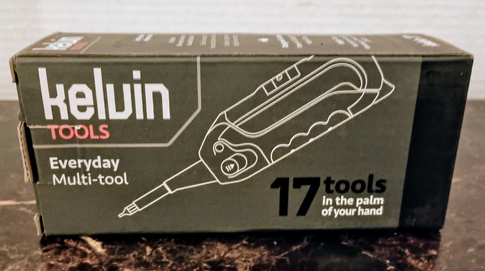 Kelvin Everyday Multi-Tool 17 Tools In 1 Flashlight Screwdriver Hammer, Black 🖤