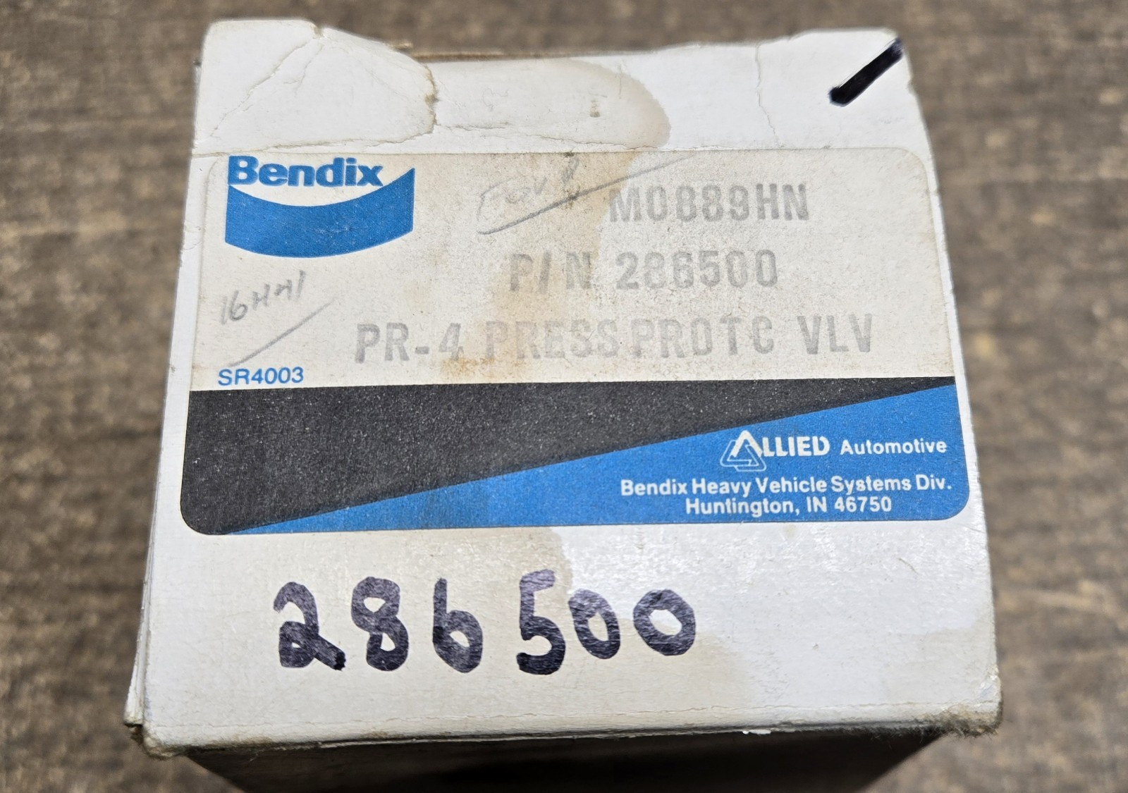 Bendix 286500 Pressure Protection Valve