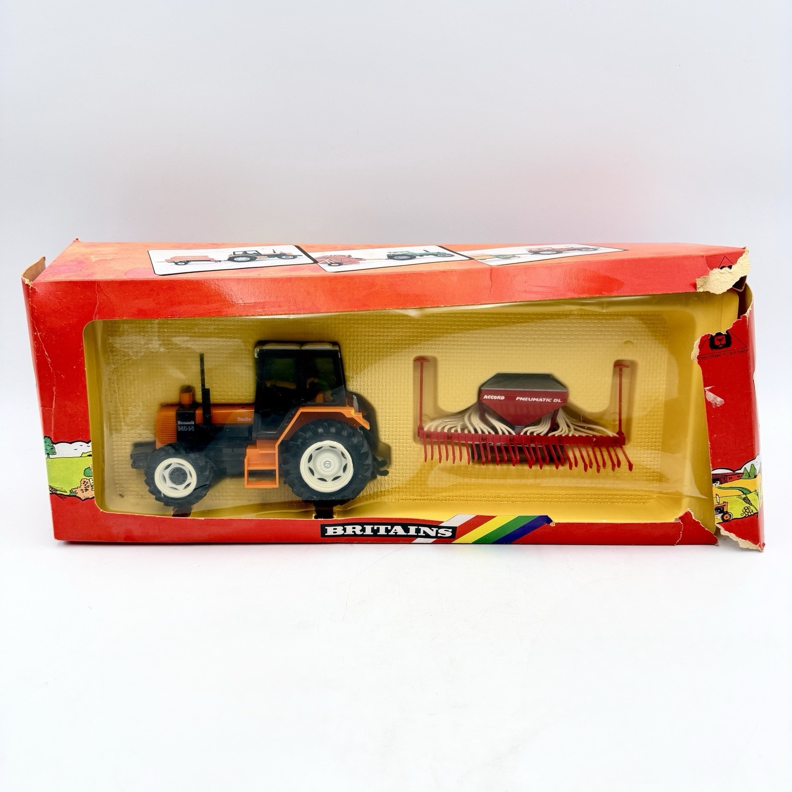 BRITIANS #9621 RENAULT 145-14 TURBO & SEED DRILL DIECAST MADE IN ENGLAND RARE