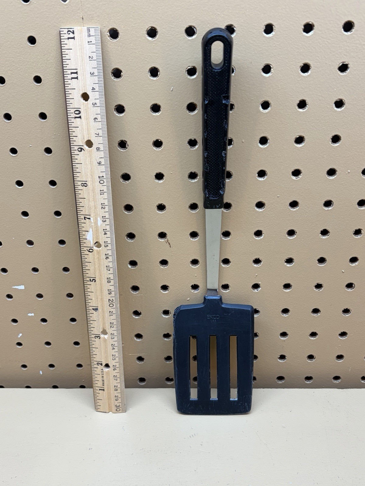 Vintage ECKO Slotted Spatula / Turner | Black Nylon / Plastic Handle | 12 In
