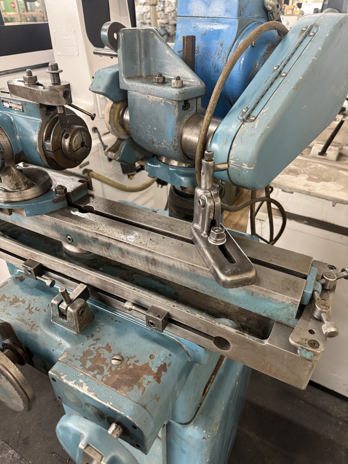 K.O. Lee Cutter Grinder B360