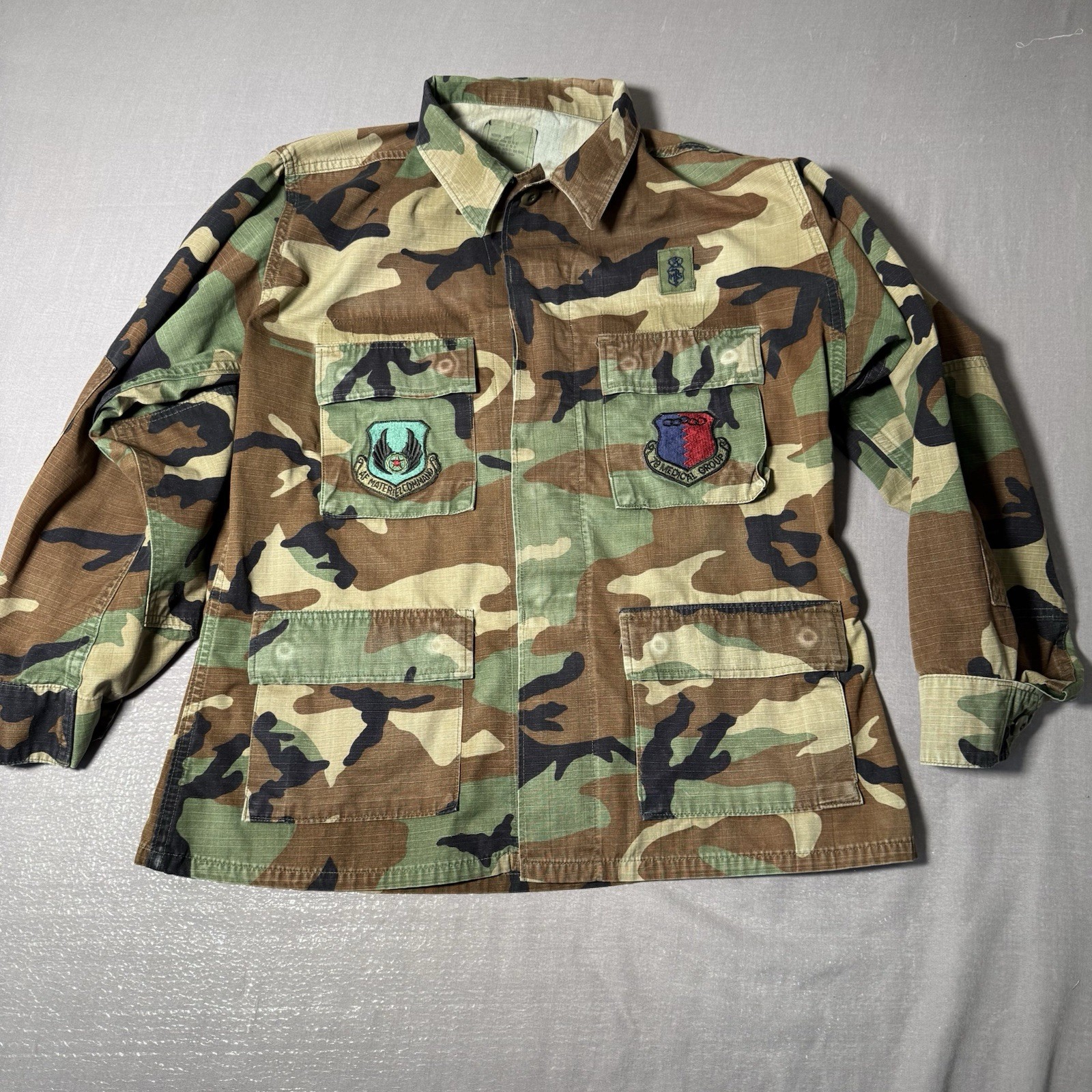 Vtg Military US Air Force Woodland BDU Hot Weather Coat Men’s Medium Short 90’s