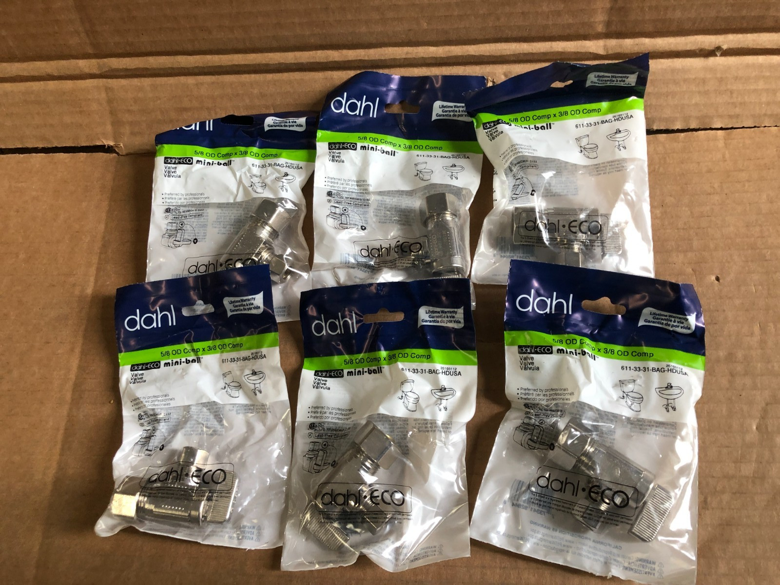 (QTY 6) DAHL 611-33-31-BAG-HDUSA: 5/8" OD Comp x 3/8" OD Comp (1/2 NOM. PIPE)