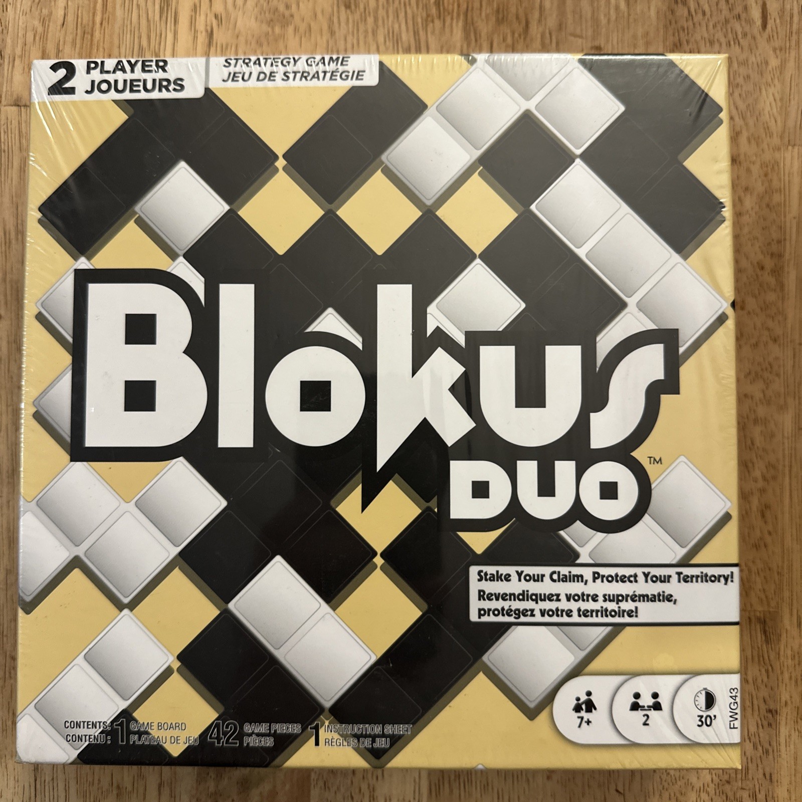 Blokus Duo Strategy Game for 2 Players Mattel  New In Box