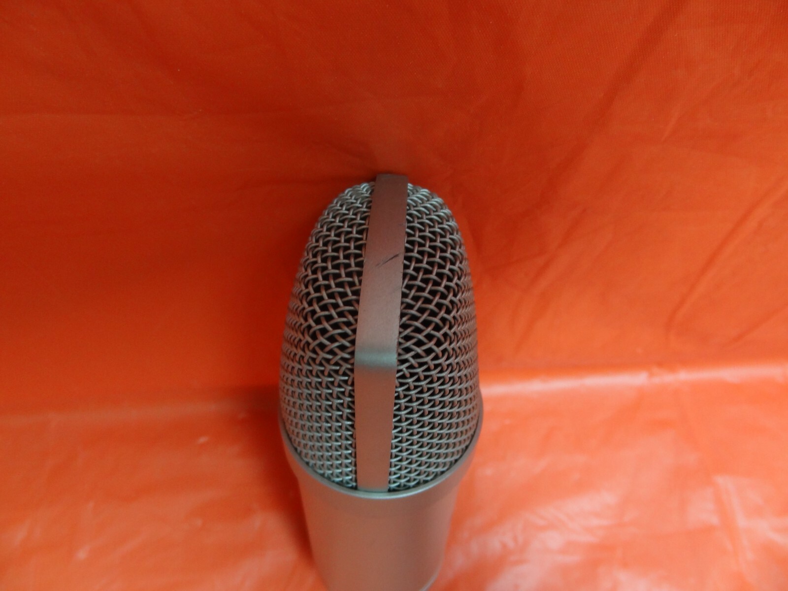 LYX PRO 700XLR RECORDING CONDENSER MICROPHONE - SILVER