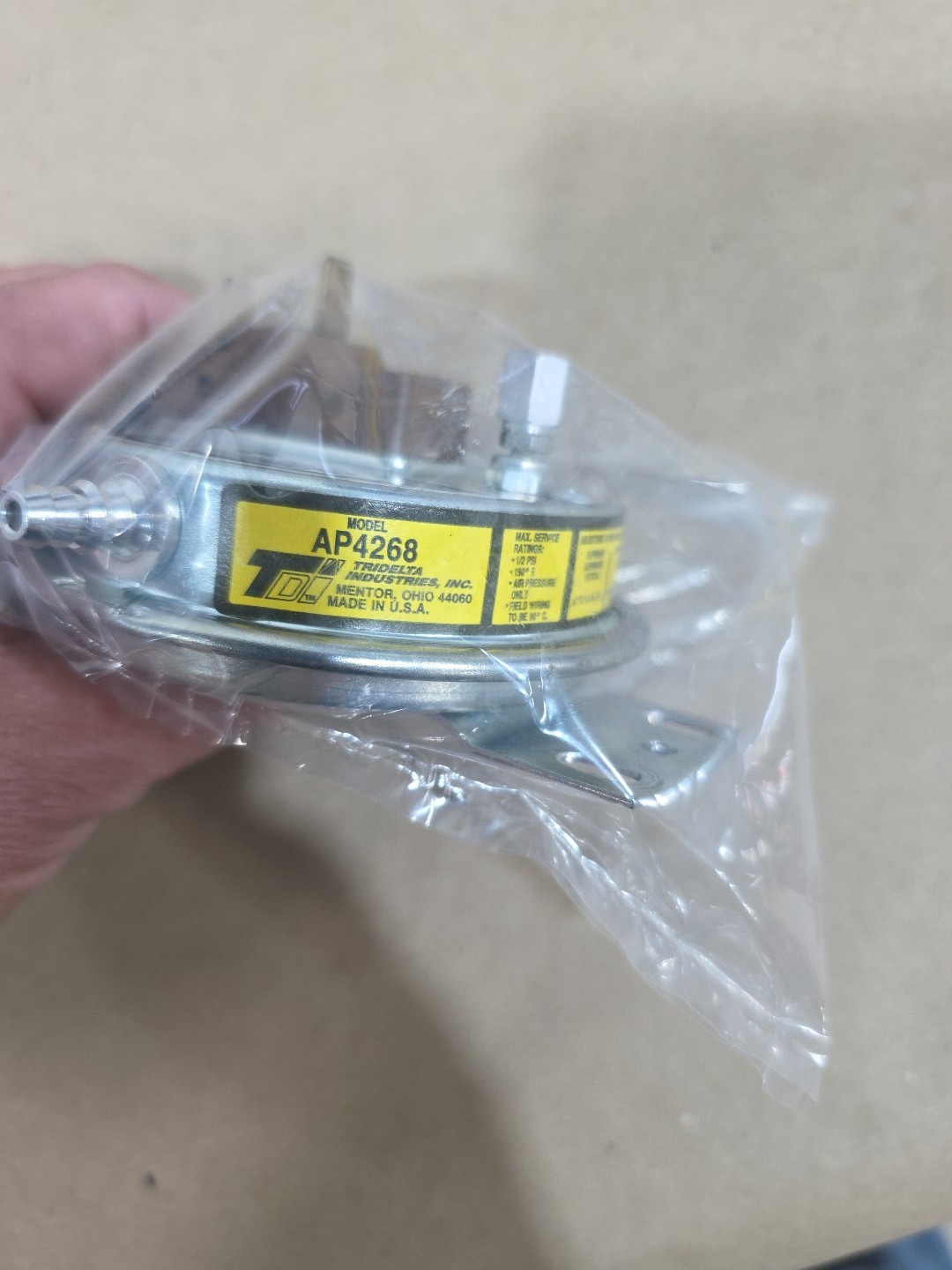 LIEBERT FILTER CLOG SWITCH AP4268