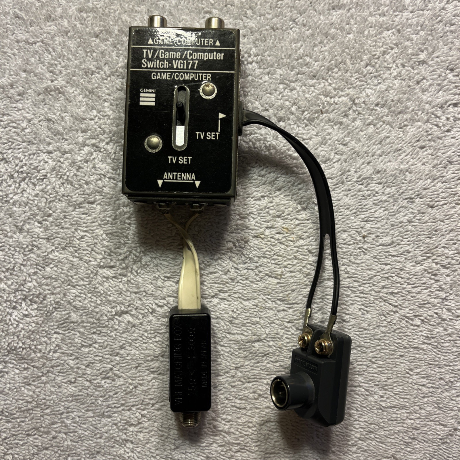 Gemini VG177 - Dual Input - TV/Game/Computer Switch.