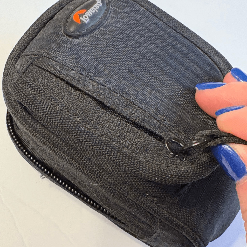Lowepro Ridge 10 Pouch Black for Compact Digital Camera Bag