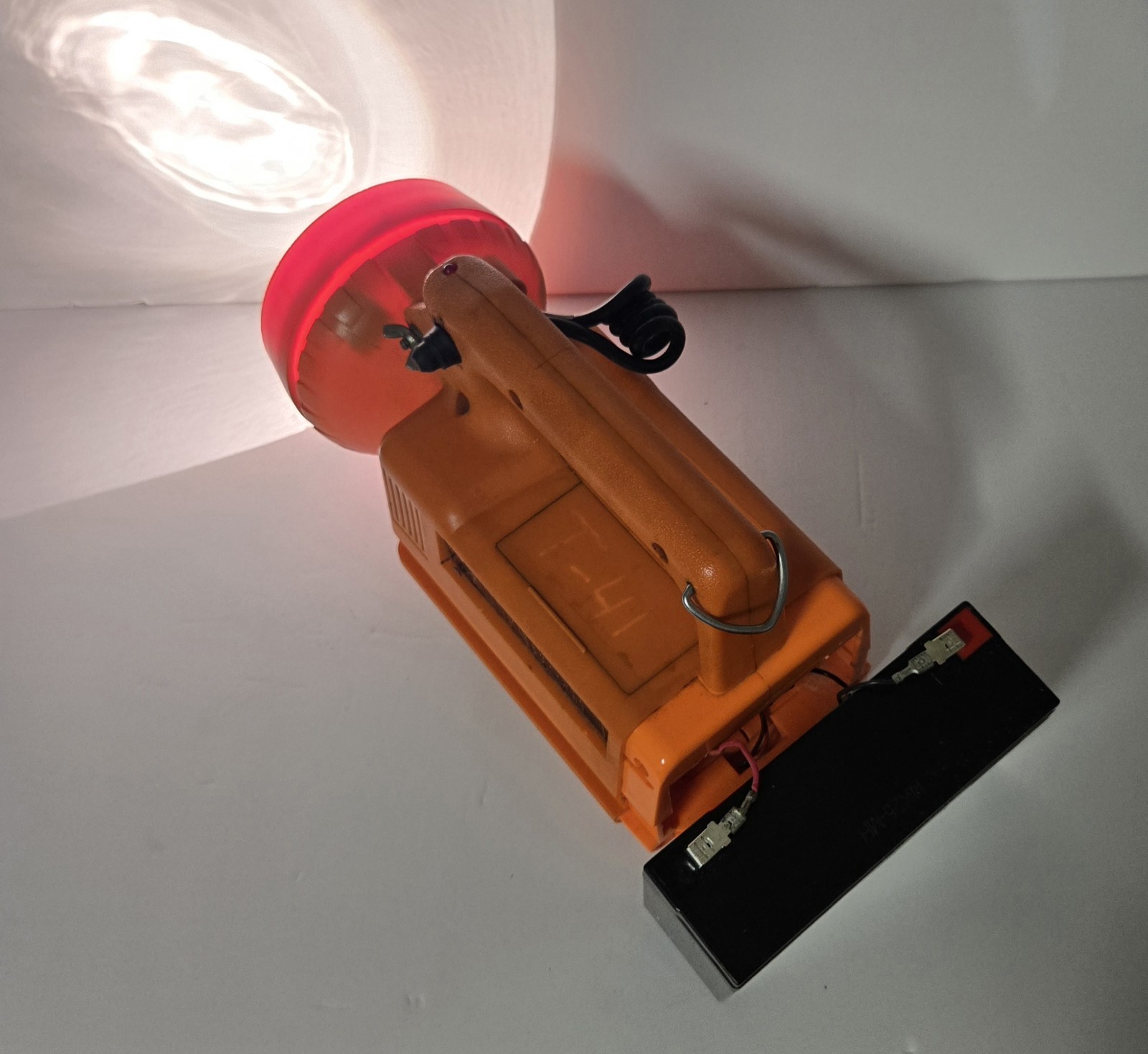 Streamlight LiteBox Rechargeable Spotlight Halogen 12V (used/surplus)
