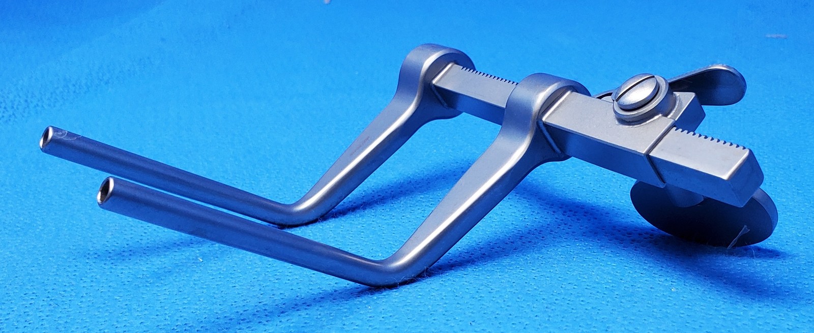 Ruggles R6392 Distractor, Right
