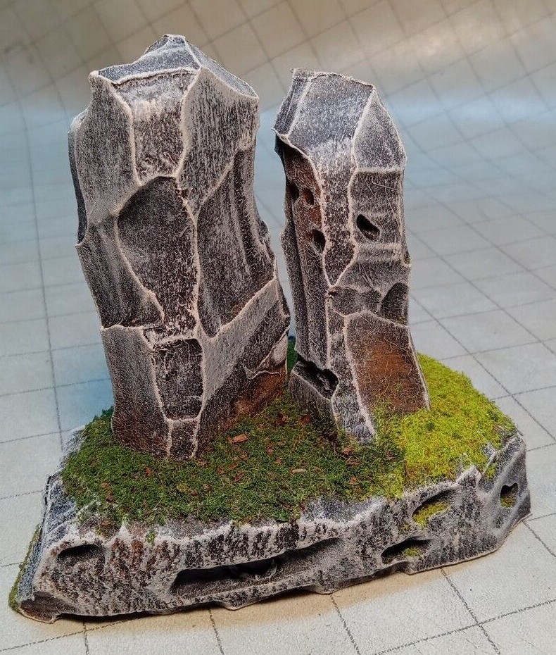 GRASSY ROCK FORMATIONS Warhammer Battletech OGRE Malifaux Warmachine RPGs Sims