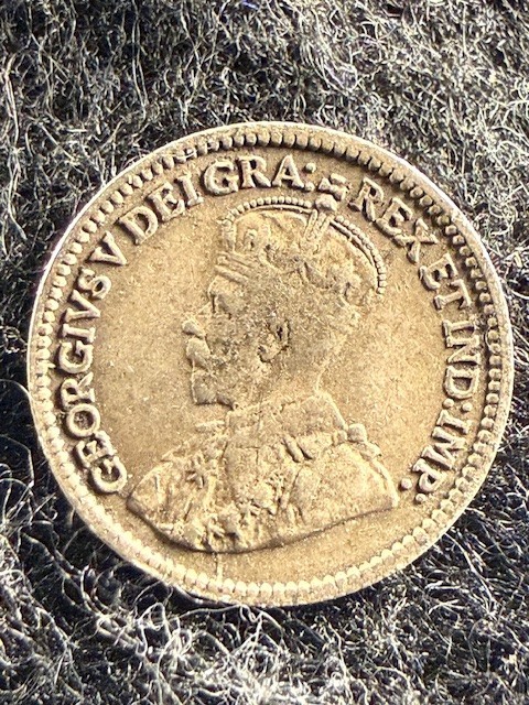 1912 CANADA 5 CENTS - GREAT 92.5% Silver Coin!! KM# 22 SHIPS FREE!