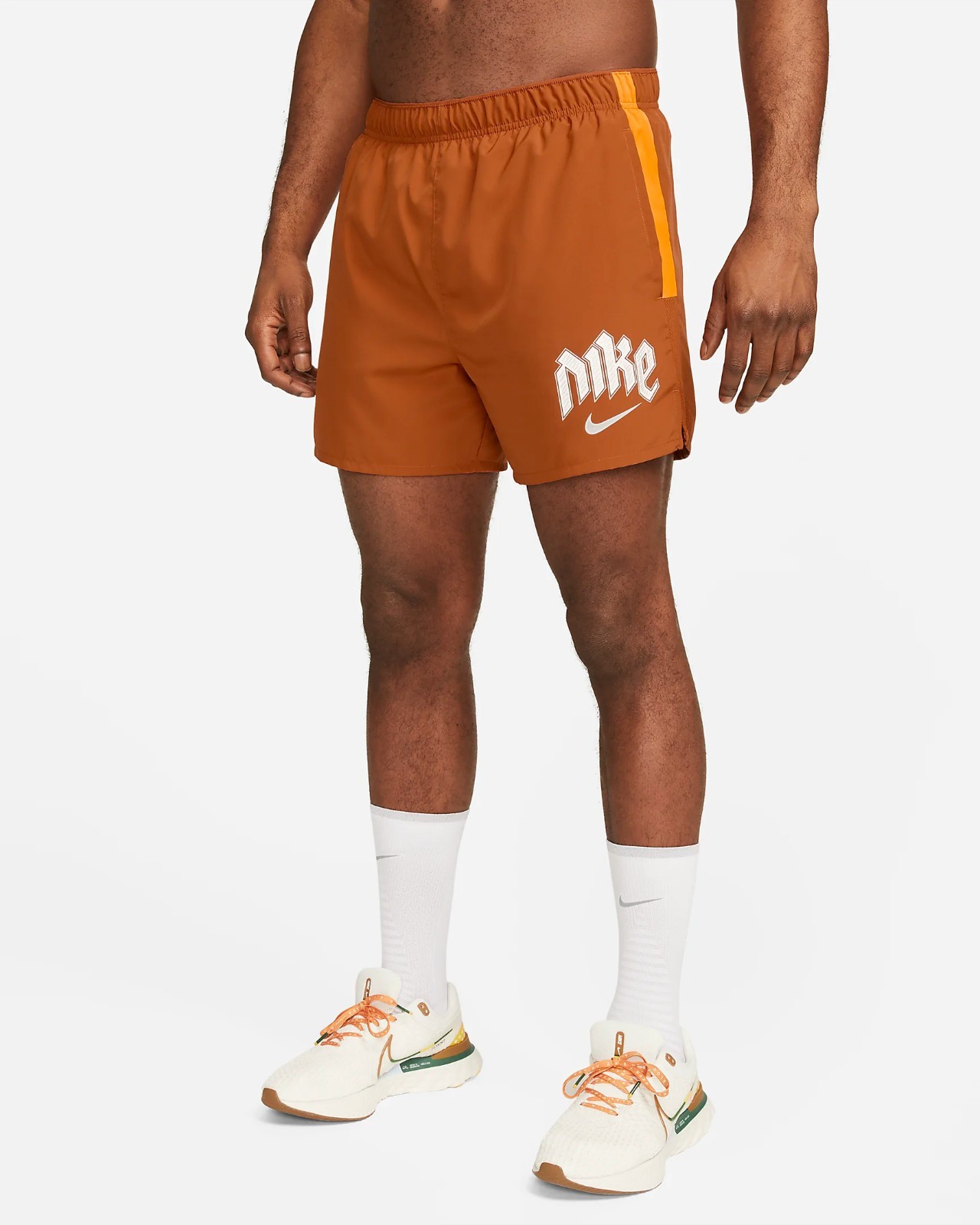 $50 NEW Nike Men's 5" Dri-FIT Run Division Challenger Shorts DX0837 Medium