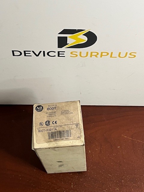 ALLEN BRADLEY 800T-H3217A SELECTOR SWITCH SER.T 800TH3217A NEW