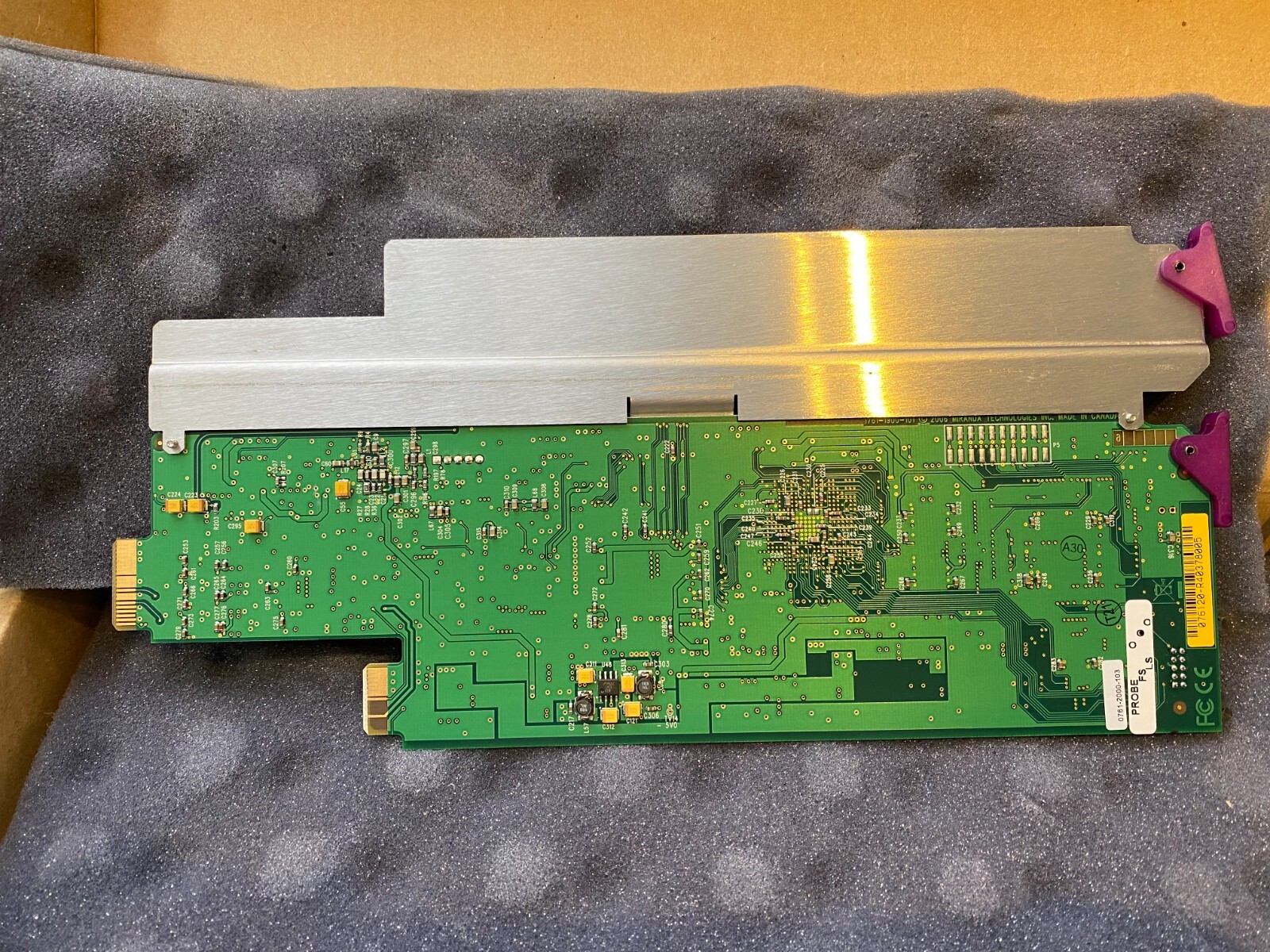 Miranda DEC-1023 12-bit composite to SDI decoder