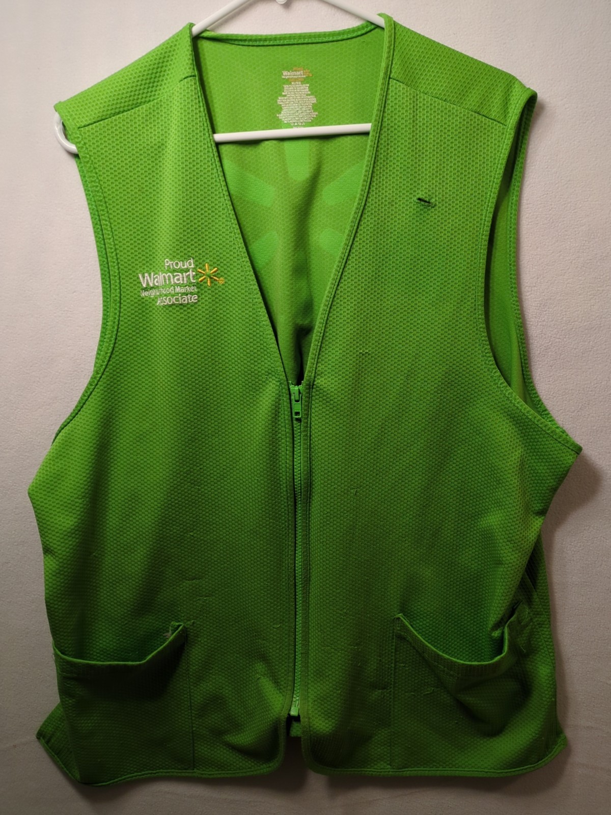 Neighborhood Walmart Vest Mens Large Green Uniform Work Zip Employee Retail