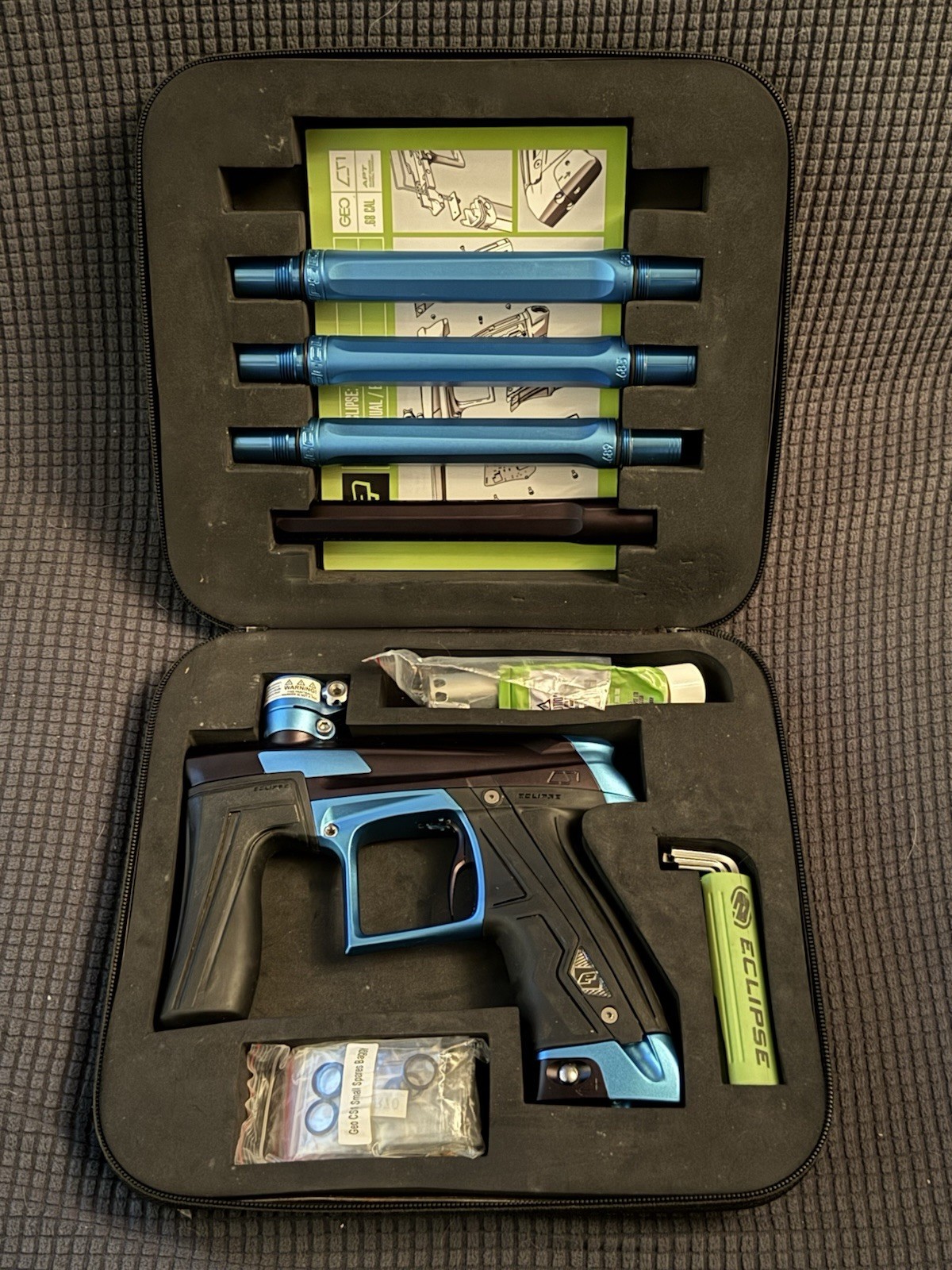 Planet Eclipse Cs1 Electronic Paintball Marker Blue Black with Shaft5 Barrel set