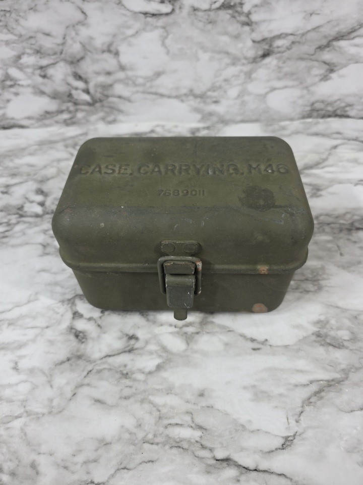 Vintage Military M46 Carrying Case 7689011 Olive Green