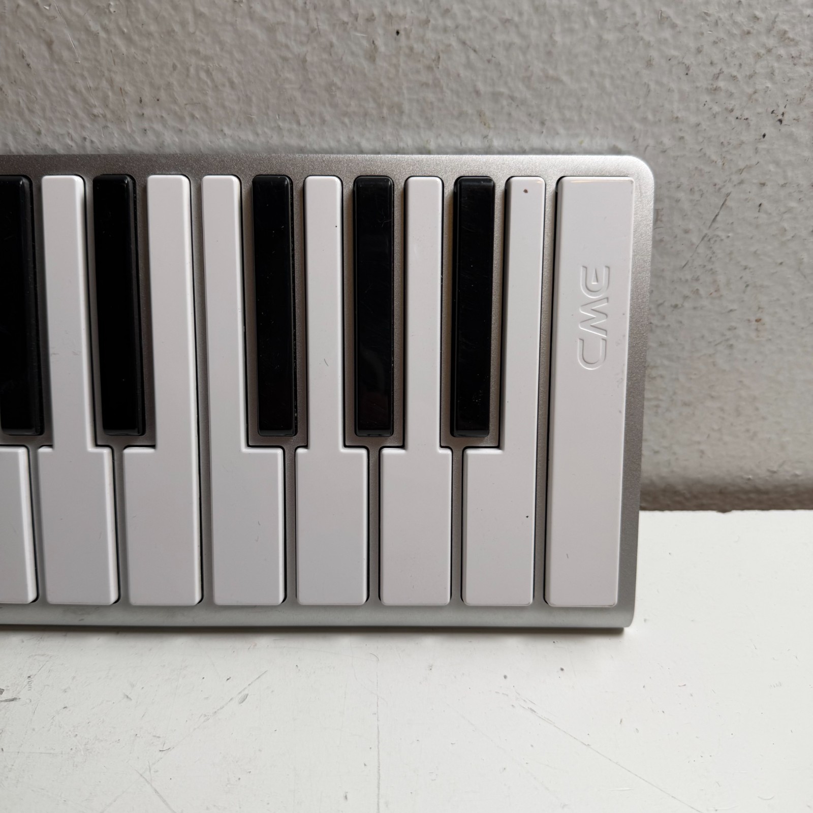 CME Xkey KX01U00 Silver Portable Durable USB Music Keyboard Controller