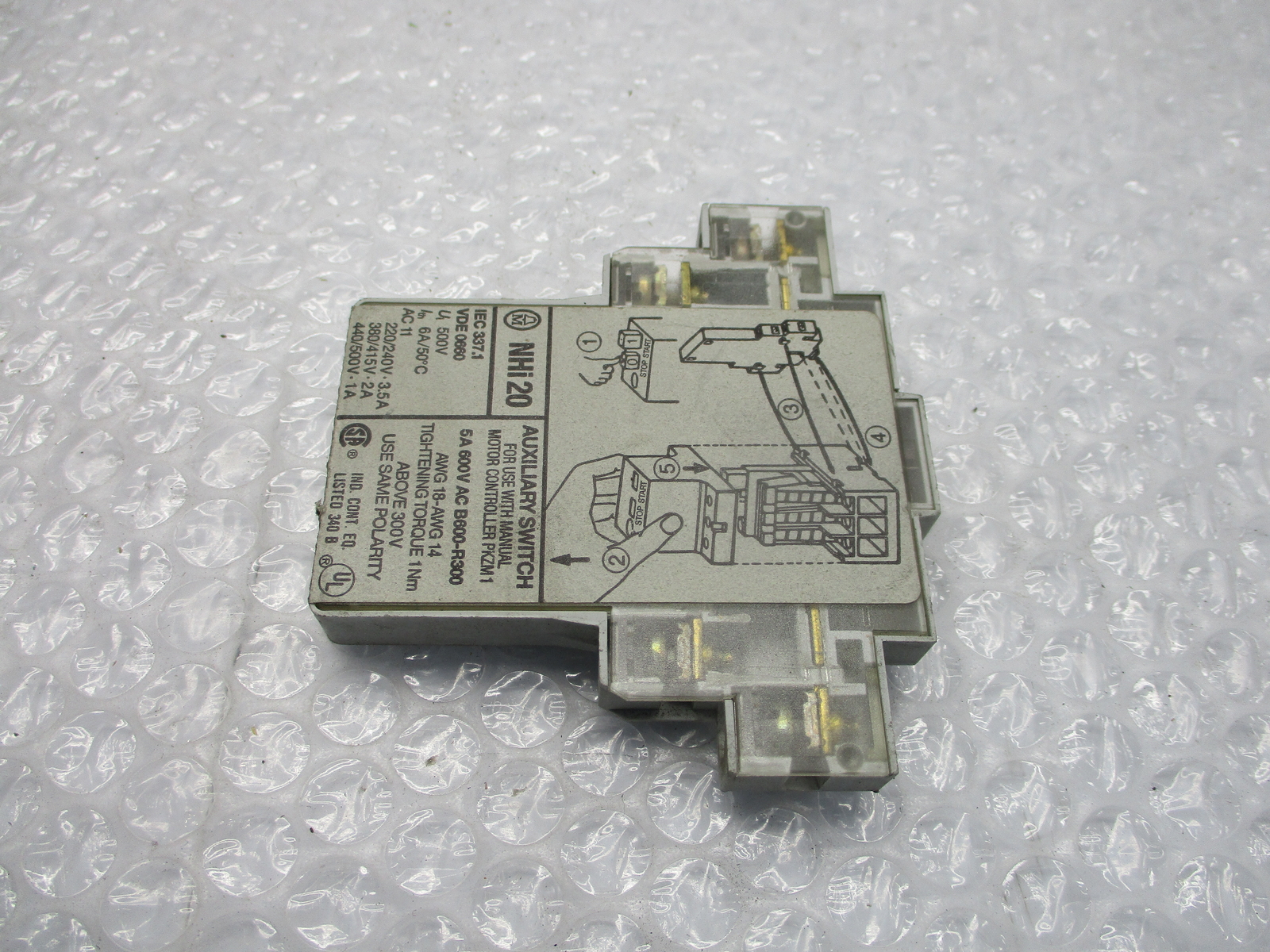 MOELLER NHI20 AUXILIARY SWITCH NSNP