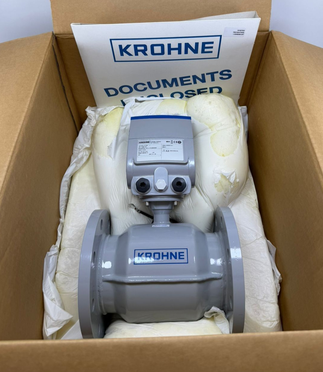 KROHNE WATERFLUX 3070 C ELECTROMAGNETIC WATER FLOW METER DN 100 mm/ 4 inch