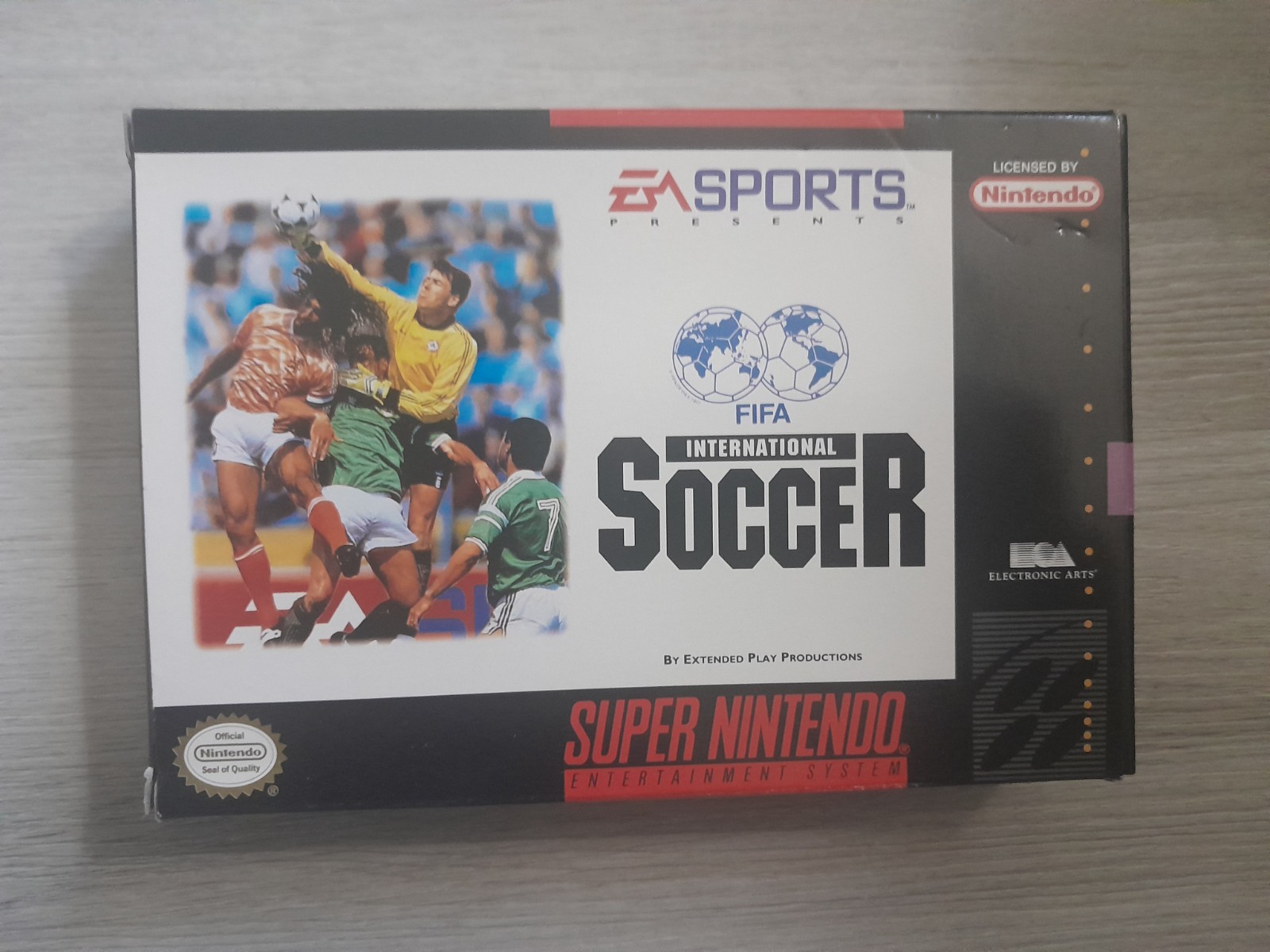 Super Nintendo SNES EA Sports FIFA International Soccer Original Box No Game