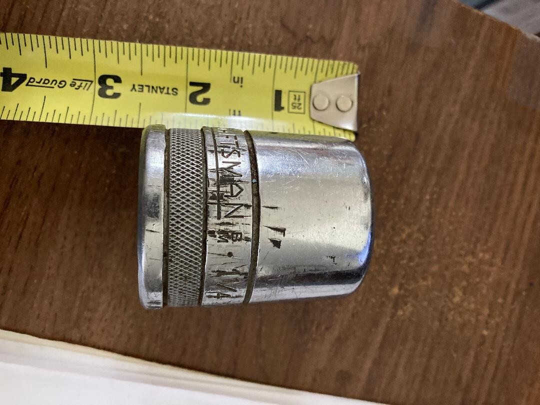 CRAFTSMAN 1 1/4" 12 POINT SOCKET