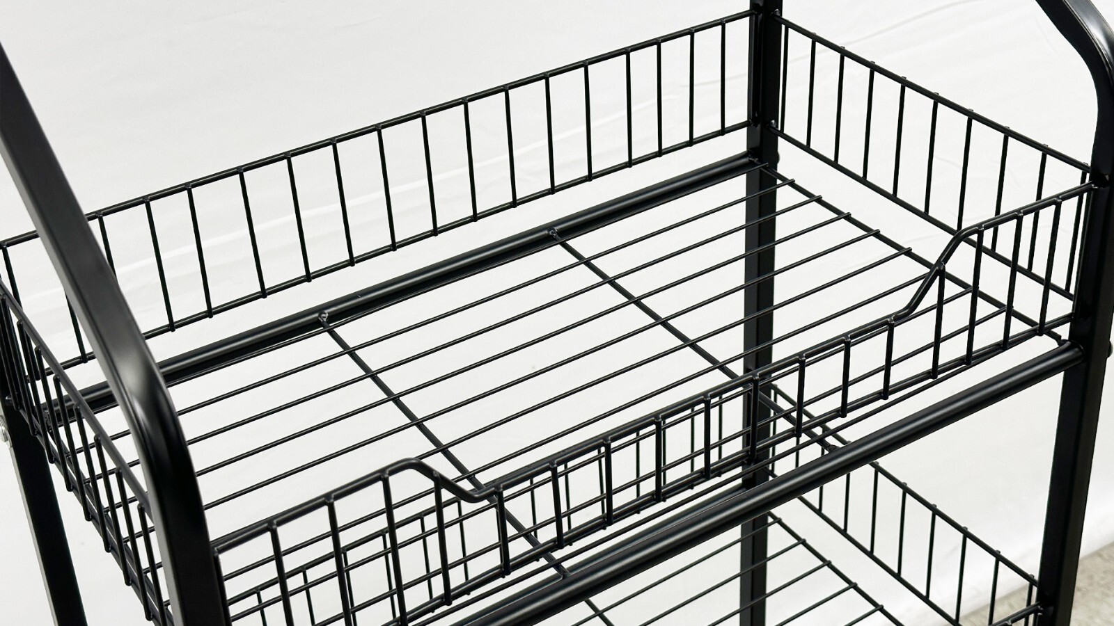 4 Shelves Angled Mobile Merchandising Rack display, Black