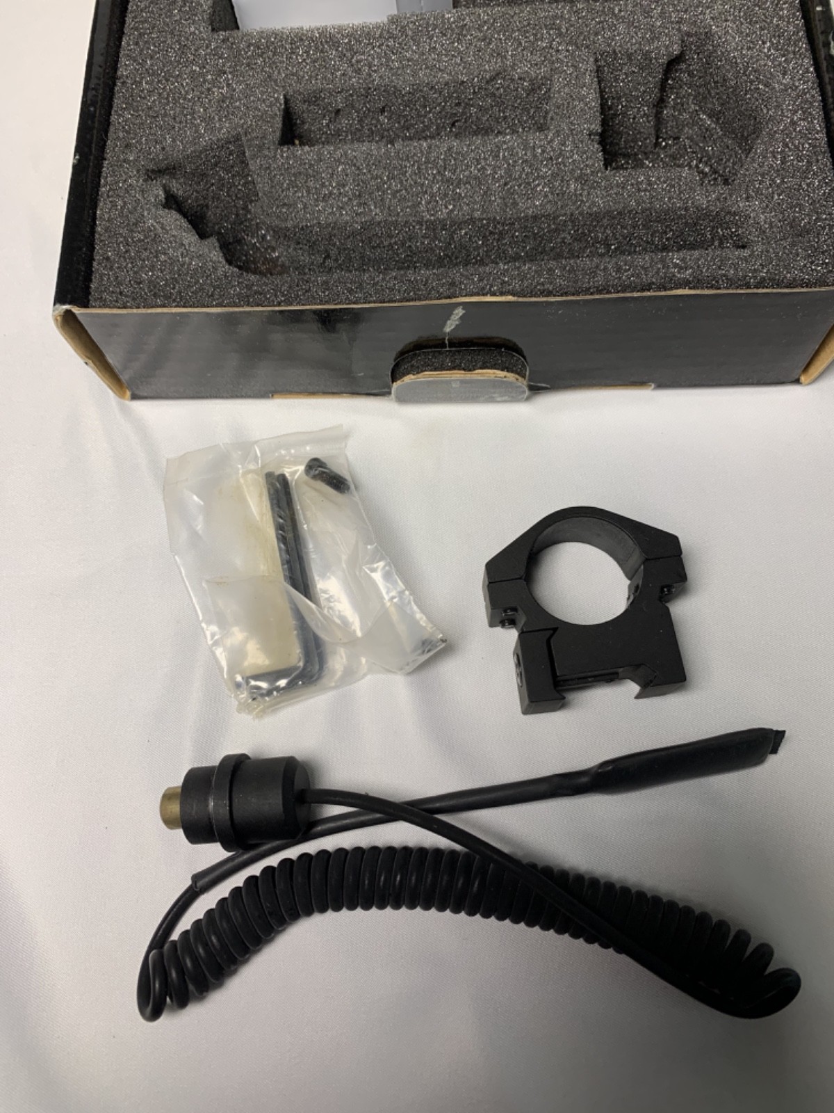 UTG LT-TL099PR1 System LIGHT not included.