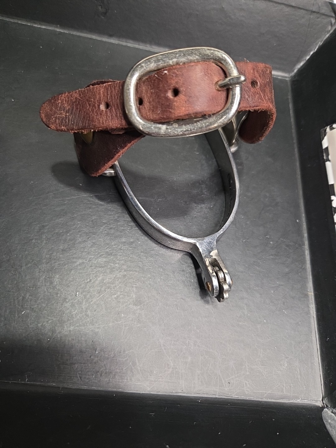 Classic Equine Single Spur. Leather .