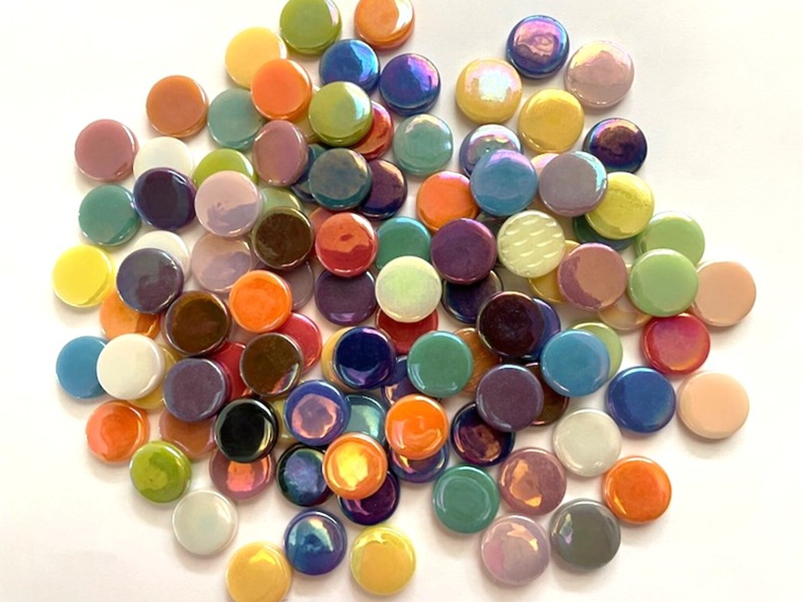 50 tiles 18 mm Pearlized Recycled Round Glass Mosaic Tile Pieces - Mixed Colors