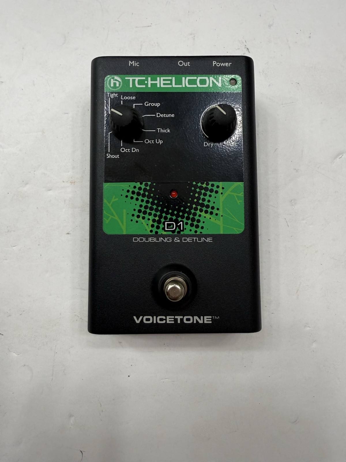 TC Helicon Voicetone D1 Doubling & Detune Doubler Vocal Effect Pedal + PSU