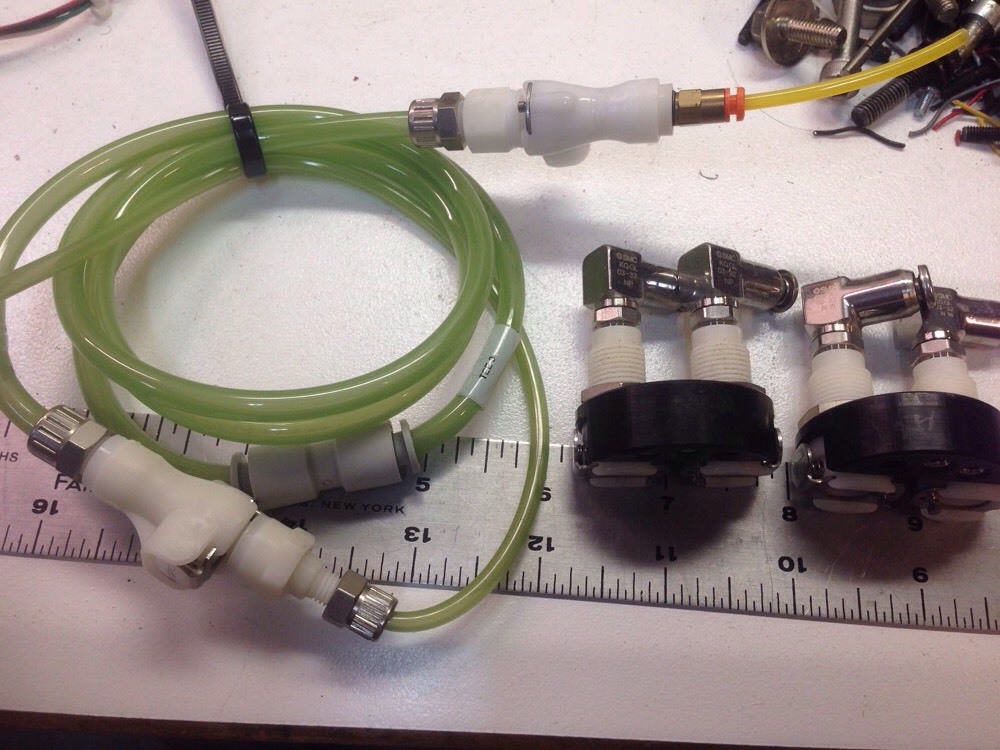 SMC Elbow KQGL. 03-32. Plus More Misc Lot Used (lot #2)