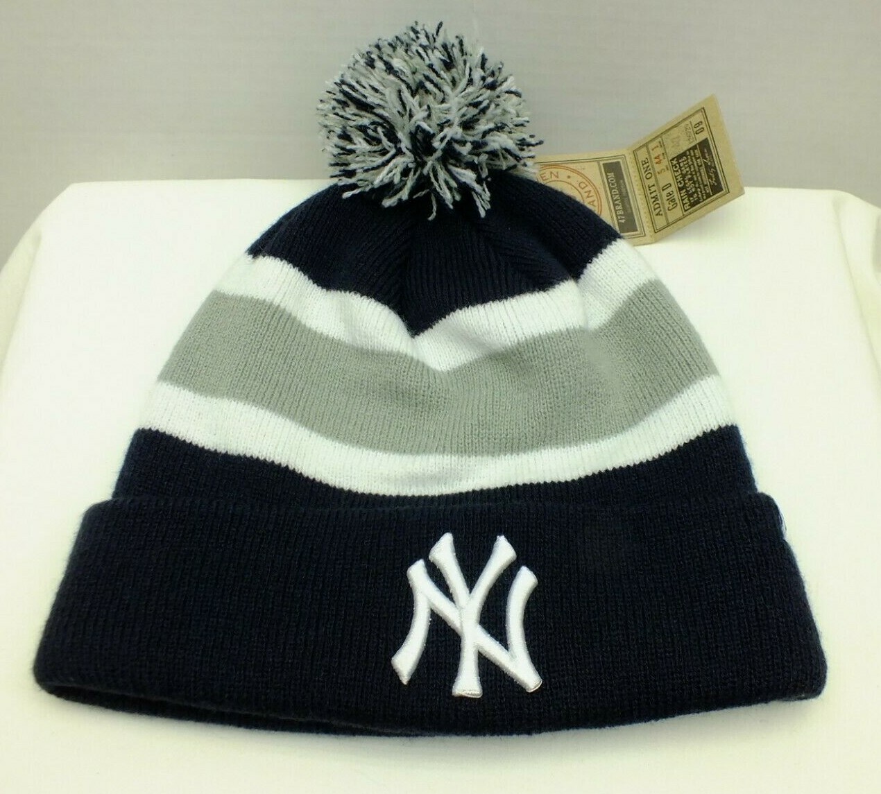 NEW YORK YANKEES MLB KNIT BEANIE HAT CUFFED W POM TOP BY 47" Brand