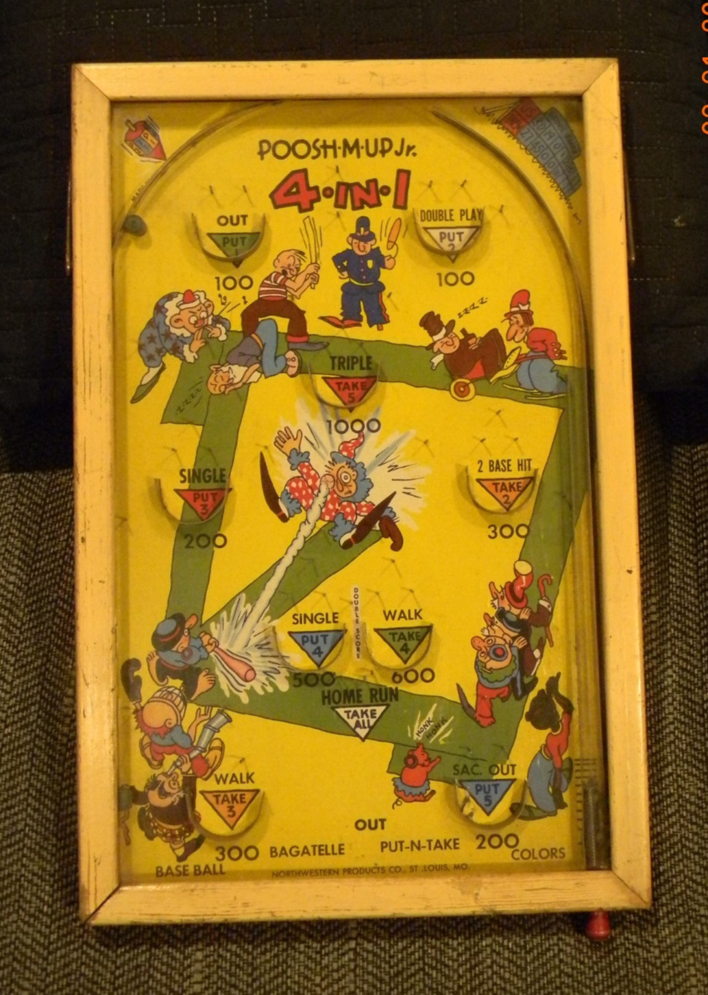 Vintage Poosh M Up Jr Pinball game