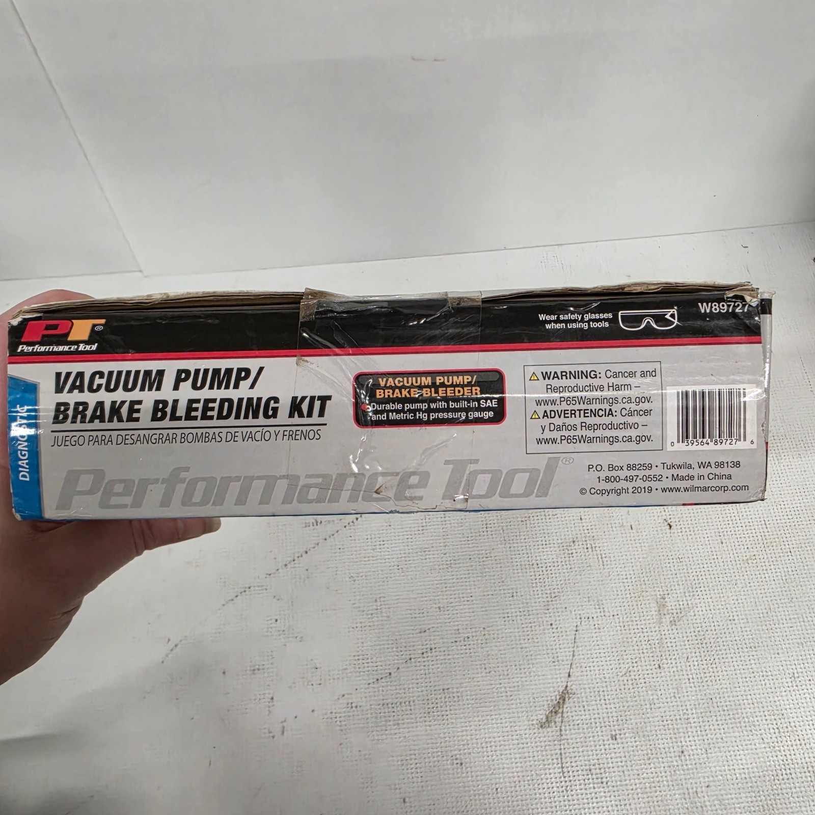 Performance Tool Vacuum Pump/Brake Bleeding Kit W89727