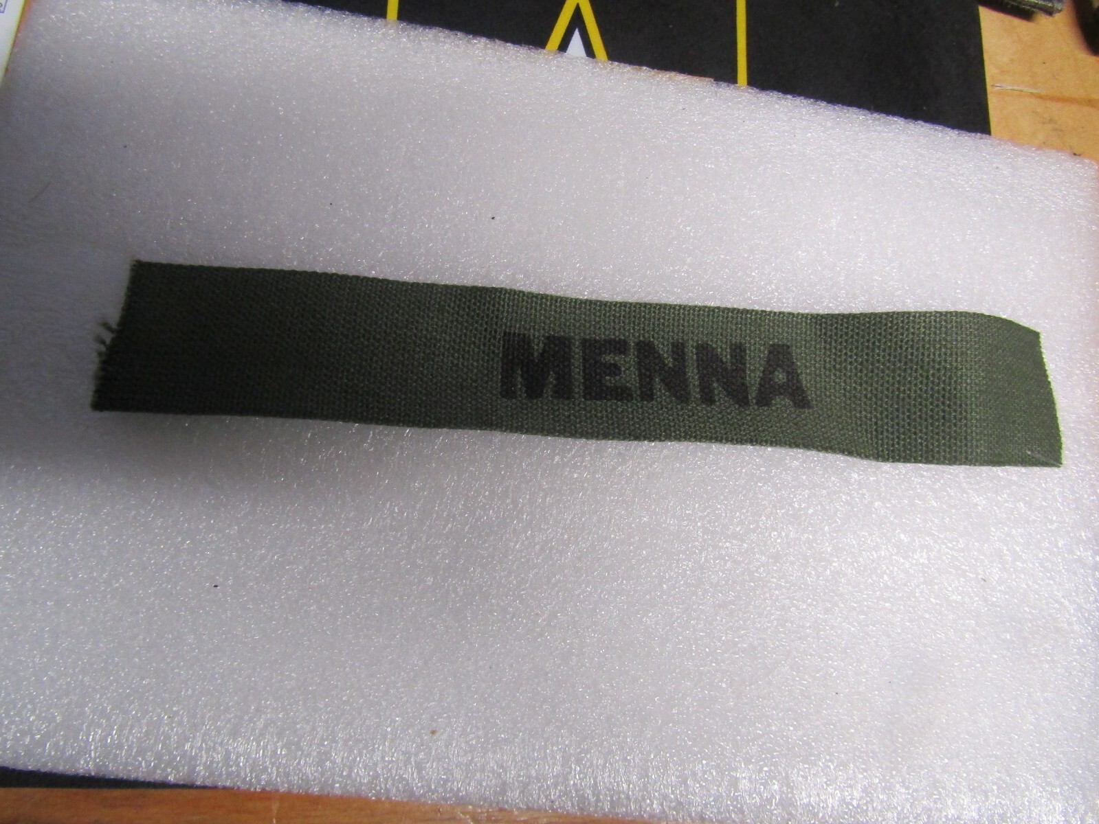MILITARY US ARMY PATCH SEW ON OD GREEN NAME TAPE WITH MENNA