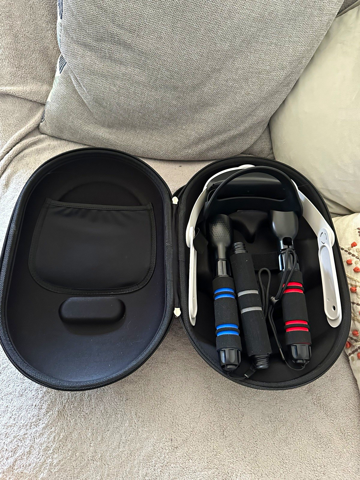 Meta Quest 3 Elite-Style Strap + Hardshell Case and Accessories bundle