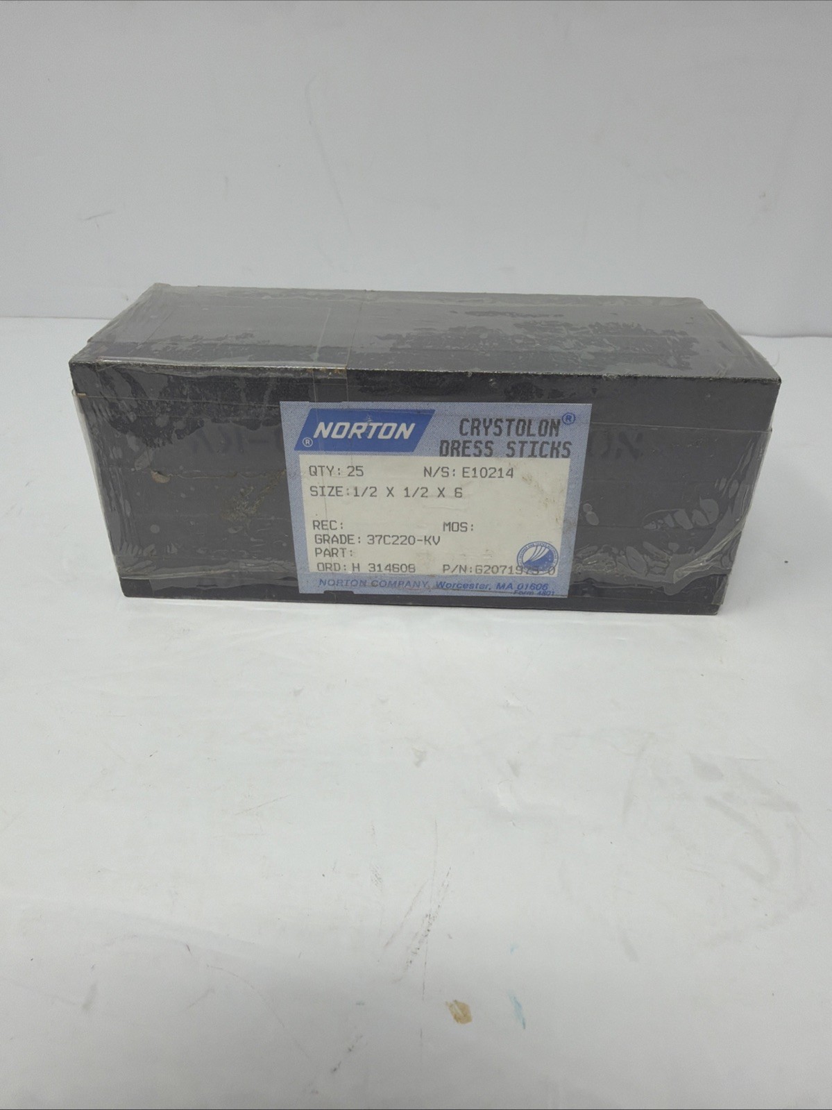 Lot 25 SEALED Norton Crystolon Dress Sticks 1/2" X 1/2" X 6" Grade 37C220-KV