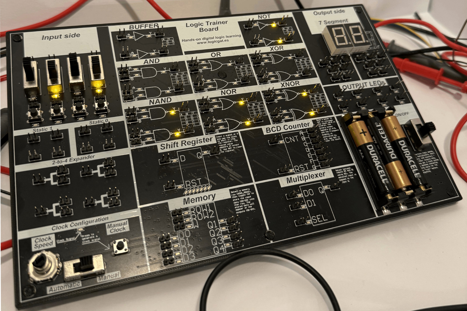 Logic Trainer Board