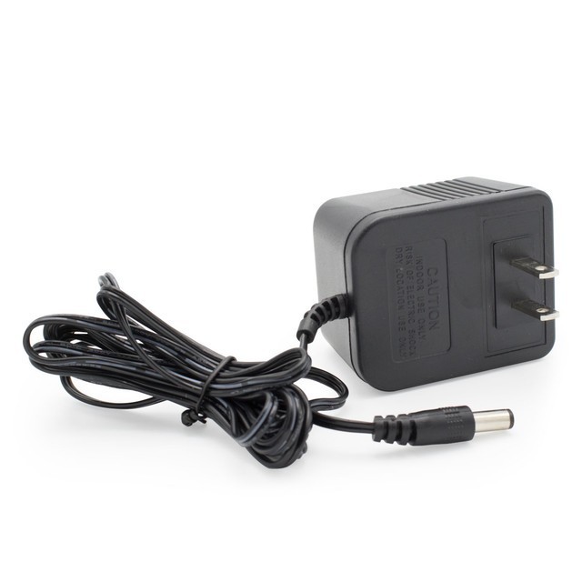 Hanna HI710005 Power Adapter - 115 VAC to 12 VDC for Hanna Meters