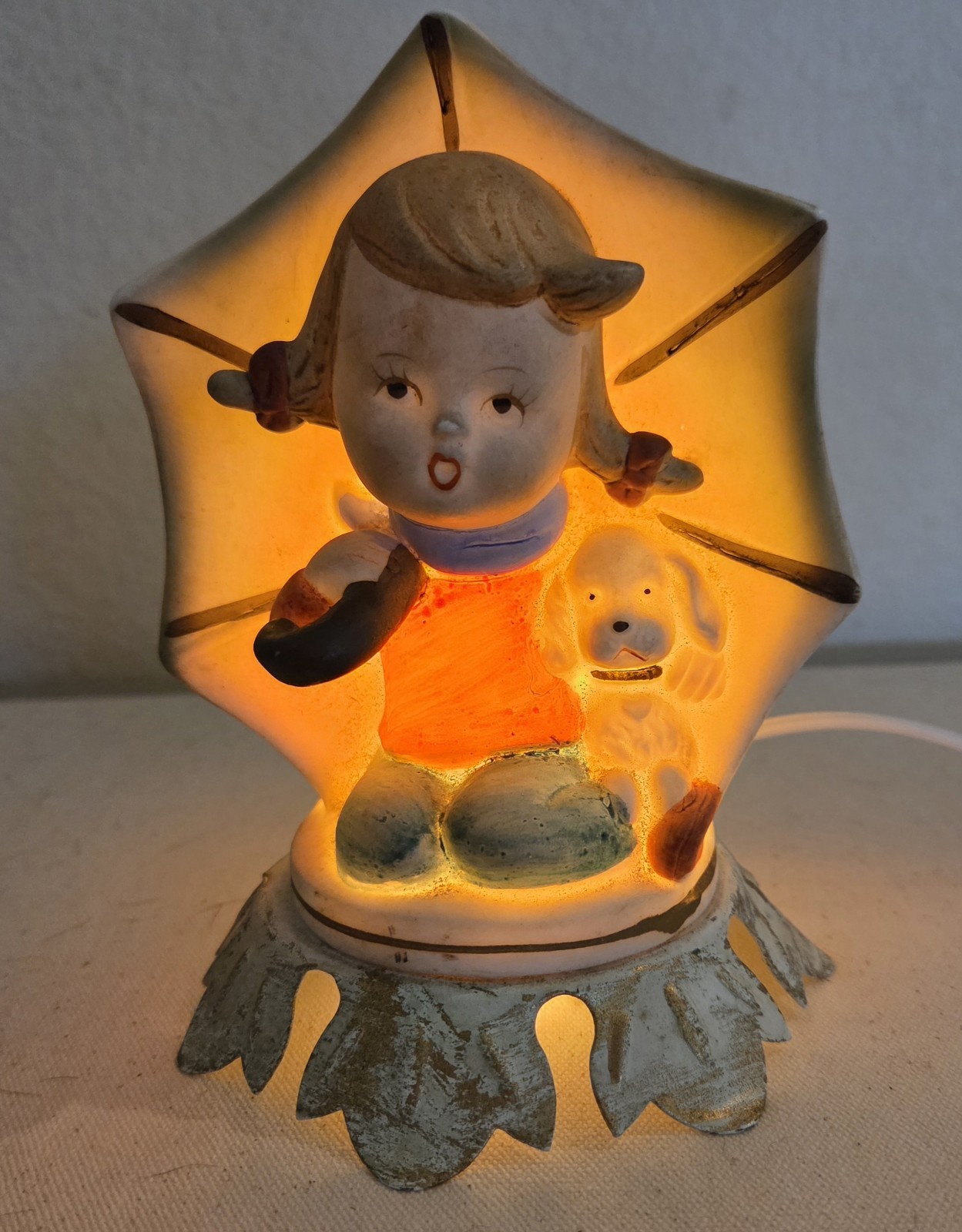 Nightlight Lamp Porcelain Bisque Girl And Dog Aladdin Giftware 6” Works Great