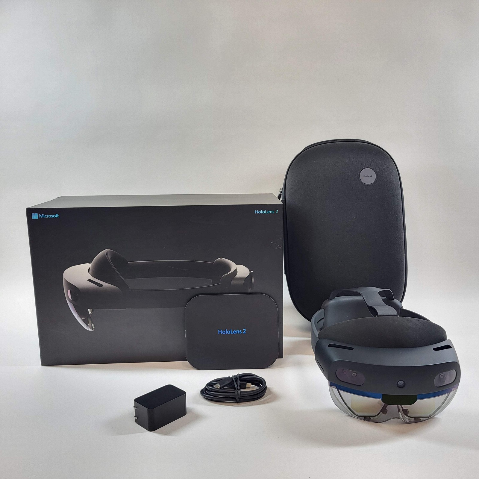 Microsoft HoloLens 2 64GB AR/MR Headset Complete in Box Tested Working