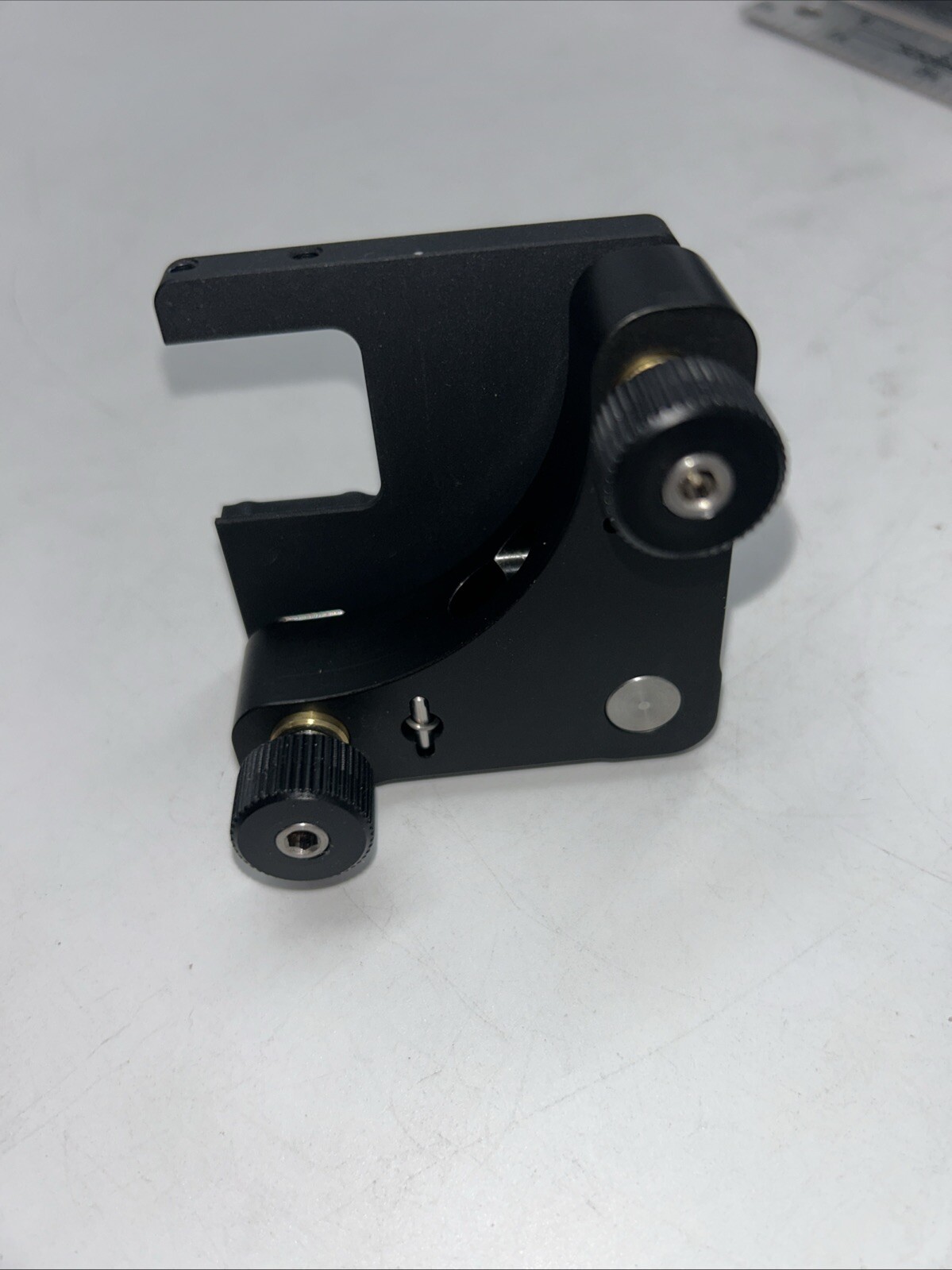 CVI Laser Optical Mount 164-10R qty2 NEW