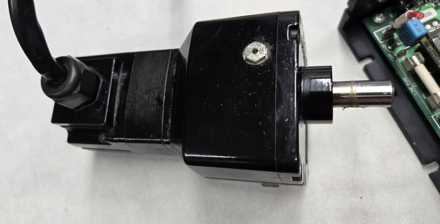 Bodine 22B2BEBL-D4 DC Motor and 3910 Motor Control Atlas Ci5000 Weather-Ometer