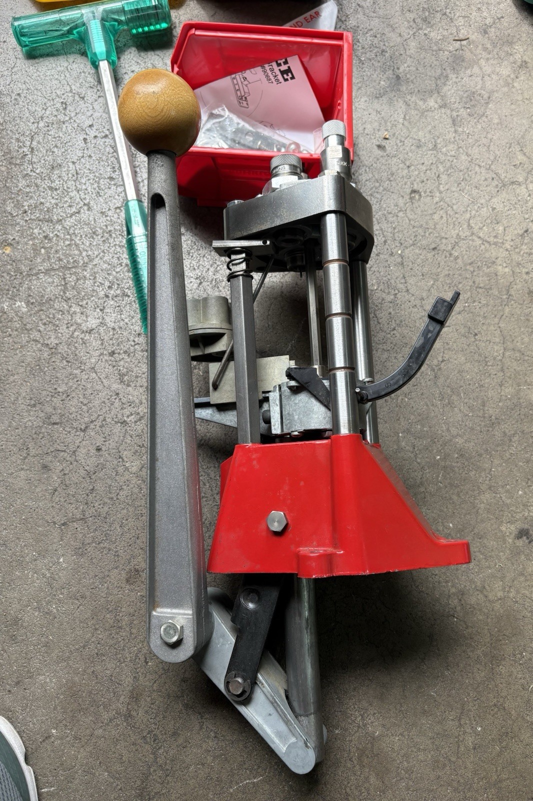 LEE PRECISION PRO 1000 Progressive Reloading Press 38sp 357mag Setup