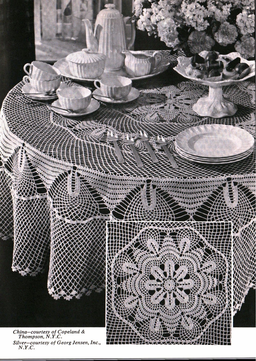 Priscilla Tablecloths & Bedspreads | Coats & Clark 164