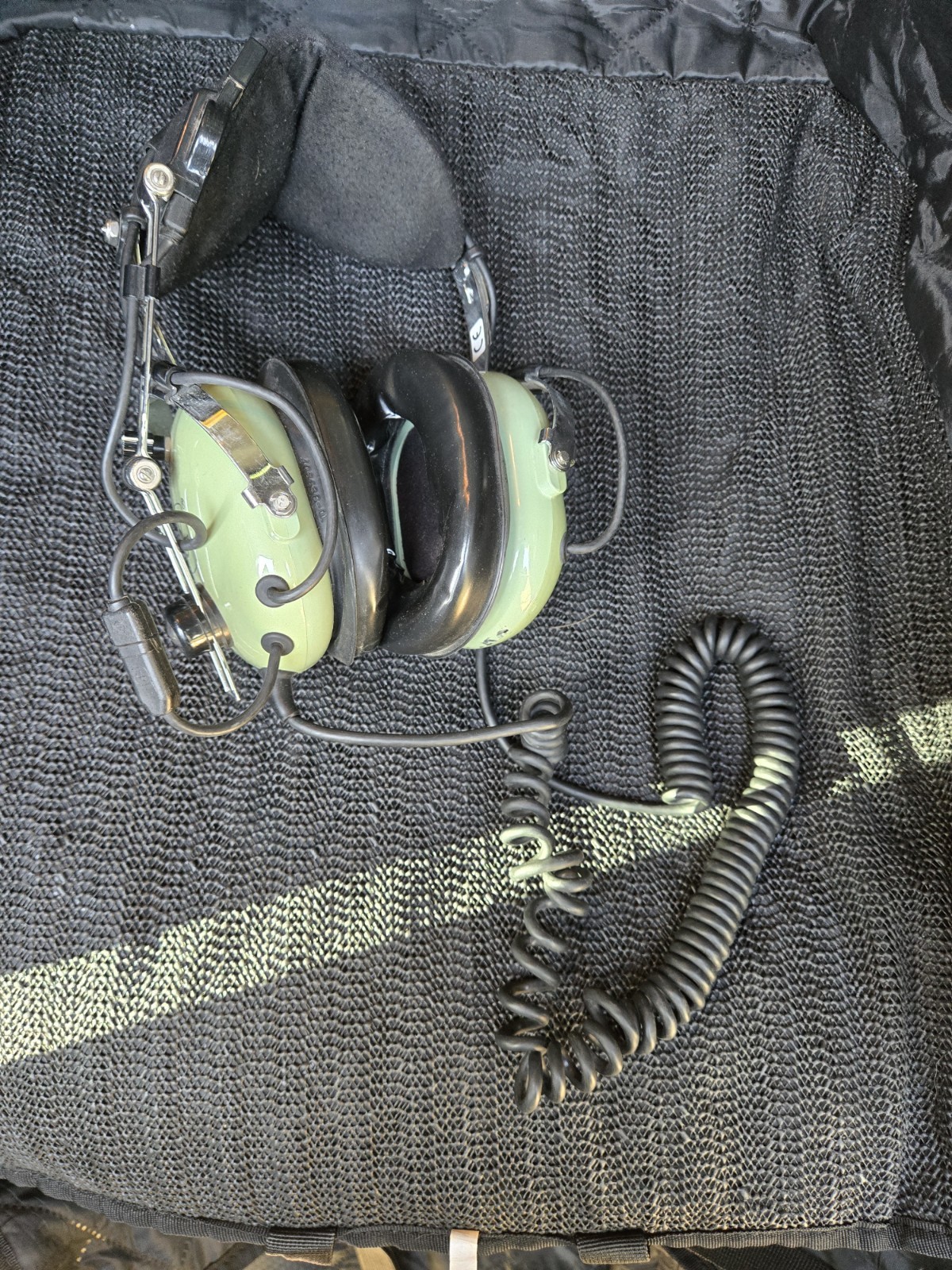 David Clark Aviation H10-76 Military Aviation Headset Headphones w/ Microphone